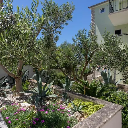 Guest house Jakic 2 Hvar Town